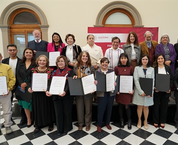 Premio Josefina Zoraida Vázquez / Premios INEHRM