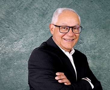 Juan Ernesto Ludert de Leon