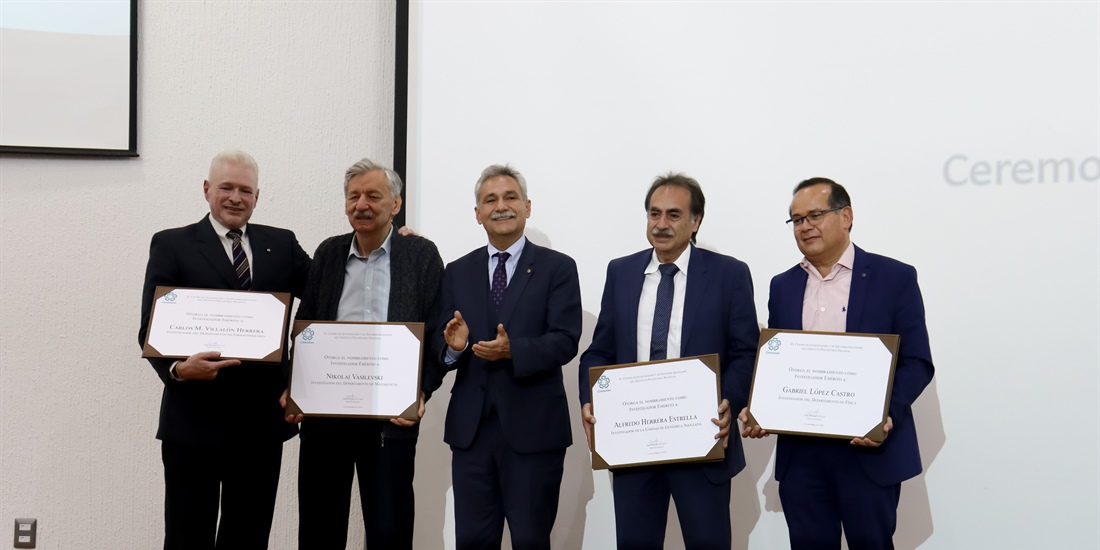 Cinvestav nombra investigadores eméritos a cuatro de sus científicos...